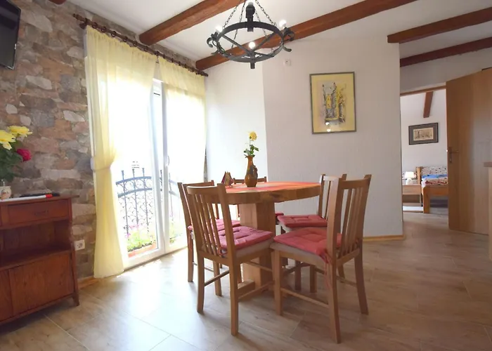 Neven By Interhome * Čižići